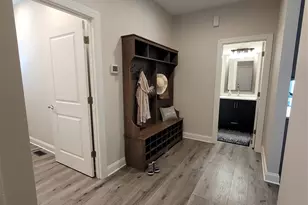 5118 Regents Pk Dr, Hickory, NC 28602 - Photo 10