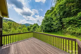 600 Charisma Dr, Marshall, NC 28753 - Photo 12