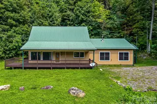 600 Charisma Dr, Marshall, NC 28753 - Photo 10