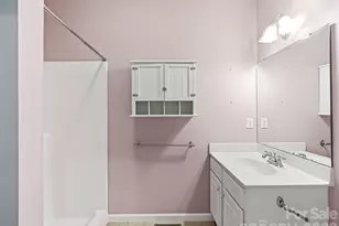 600 Charisma Dr, Marshall, NC 28753 - Photo 32