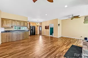 600 Charisma Dr, Marshall, NC 28753 - Photo 22