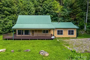 600 Charisma Dr, Marshall, NC 28753 - Photo 10