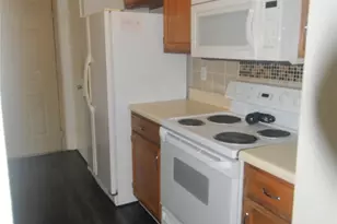 1600 H Arlyn Circle, Charlotte, NC 28213 - Photo 6