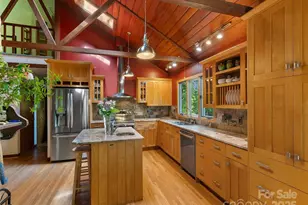 151 Heatherly Heights Rd, Saluda, NC 28773 - Photo 8