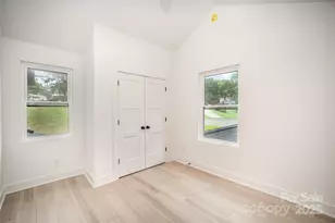 4547 Kings Ct, Hickory, NC 28602 - Photo 22