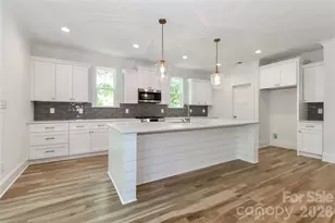 1061 The Glen St, Statesville, NC 28677 - Photo 6