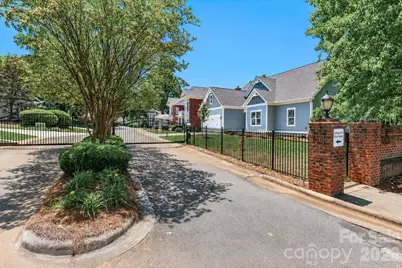 1061 The Glen Street, Statesville, NC 28677 - Photo 44