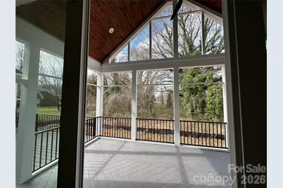 1061 The Glen Street, Statesville, NC 28677 - Photo 6