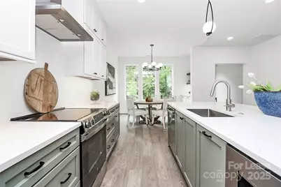 1748 Arnold Drive, Charlotte, NC 28205 - Photo 12