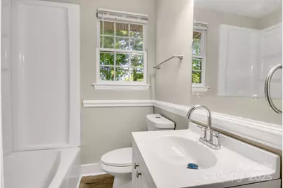 3637 Glenville Avenue, Charlotte, NC 28215 - Photo 10