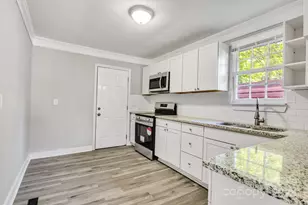 3637 Glenville Ave, Charlotte, NC 28215 - Photo 12