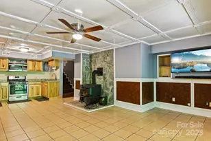 50 Whiskey Creek Rd, Hendersonville, NC 28739 - Photo 26