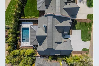 2113 Brandon Circle #A, Charlotte, NC 28211 - Photo 2