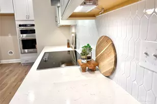 12051 Lavinia Ln, Charlotte, NC 28277 - Photo 8