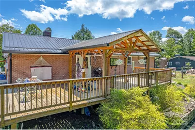 75 Hawthorne Drive, Brevard, NC 28712 - Photo 1