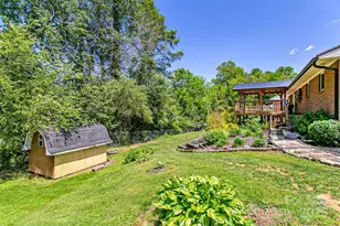 75 Hawthorne Dr, Brevard, NC 28712 - Photo 30