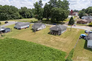 204 13th St, Belmont, NC 28012 - Photo 10