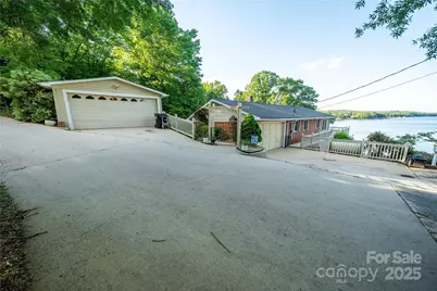 24264 Strand Drive, Albemarle, NC 28001 - Photo 16