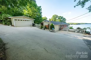 24264 Strand Dr, Albemarle, NC 28001 - Photo 16