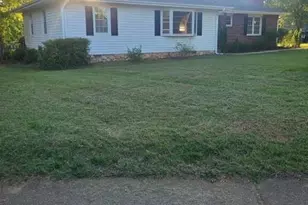 520 Lucerne Dr, Spartanburg, SC 29302 - Photo 1