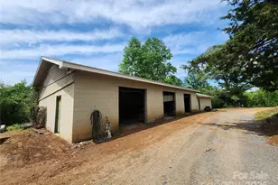 130 Susan Rd, Casar, NC 28020 - Photo 6