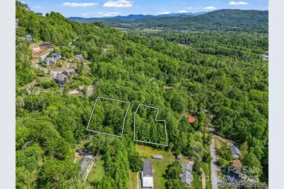 88 Hamilton Acres Drive, Hendersonville, NC 28791 - Photo 1