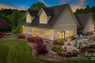 2912 Windswept Ridge Rd, Marshall, NC 28753 - Photo 2