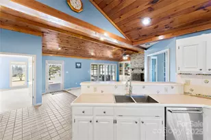 1351 Hardin Rd, Dallas, NC 28034 - Photo 8