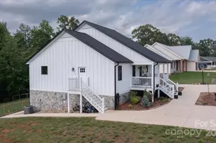 78 Grace Estates Dr, Marion, NC 28752 - Photo 40