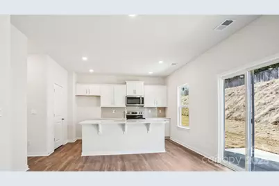 568 Country Oak Drive, Asheville, NC 28804 - Photo 6