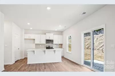 568 Country Oak Drive, Asheville, NC 28804 - Photo 8