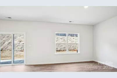 568 Country Oak Drive, Asheville, NC 28804 - Photo 10