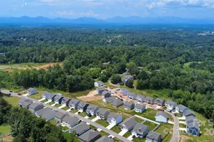 568 Country Oak Dr, Asheville, NC 28804 - Photo 36