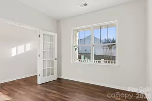 823 Adelston Ln, Asheville, NC 28804 - Photo 16