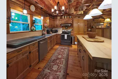 615 Sweetwater Ridge, Burnsville, NC 28714 - Photo 12