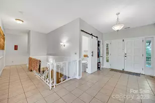 1412 Valmont Dr, Hendersonville, NC 28791 - Photo 2