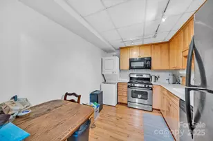 1412 Valmont Dr, Hendersonville, NC 28791 - Photo 34