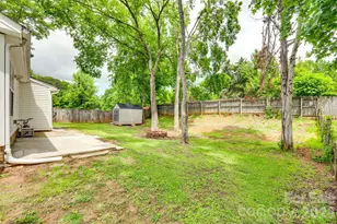 7442 Crestside Ln, Charlotte, NC 28227 - Photo 22