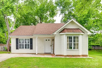 7442 Crestside Lane, Charlotte, NC 28227 - Photo 2
