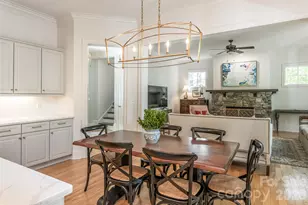 20 E Owl Creek Ln, Fairview, NC 28730 - Photo 8