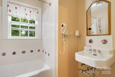 1186 Old US 70 Highway, Black Mountain, NC 28711 - Photo 40