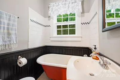 1186 Old US 70 Highway, Black Mountain, NC 28711 - Photo 30