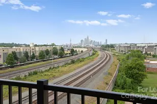 300 E 36th St, Charlotte, NC 28206 - Photo 4