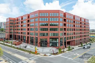 300 E 36th St, Charlotte, NC 28206 - Photo 36