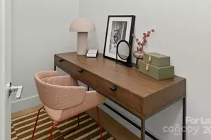 300 E 36th St, Charlotte, NC 28206 - Photo 34