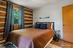 237 Biltmore Cir, Bryson City, NC 28713 - Photo 16