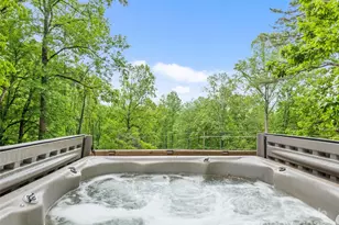 237 Biltmore Cir, Bryson City, NC 28713 - Photo 22