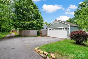 24 Browndale Rd, Asheville, NC 28805 - Photo 42