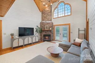 6500 Duck Creek Rd, Lenoir, NC 28645 - Photo 8