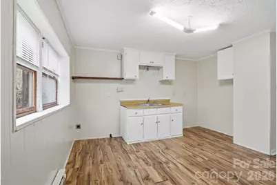 381 N Cleghorn Street, Rutherfordton, NC 28139 - Photo 16